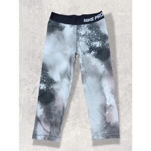 Nike Pro Women's Small S Capri Leggings Gray White Black Paint Splatter Dri-FIT